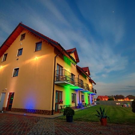 Pokoje Goscinne Orka Jarosławiec Exterior foto