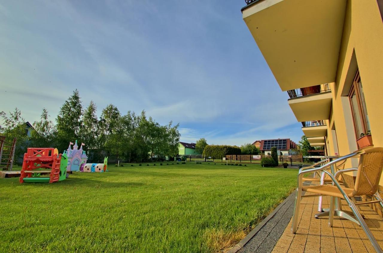 Pokoje Goscinne Orka Jarosławiec Exterior foto
